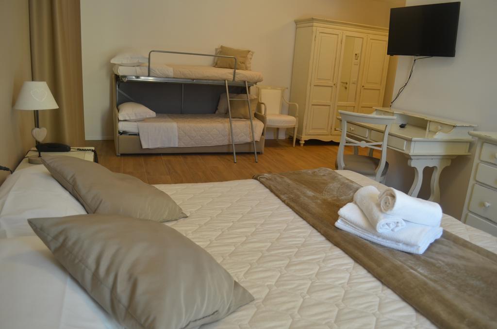 Hotel Rivamia المظهر الخارجي الصورة